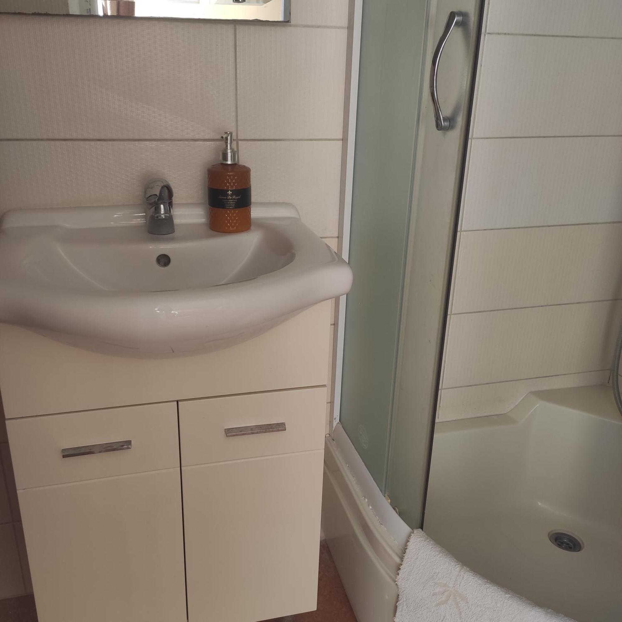 Apartment Oliva Ulcinj Exteriör bild